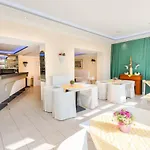 Alpha Hermann Von Salza Szálloda