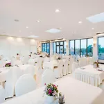 Alpha Hermann Von Salza 3*