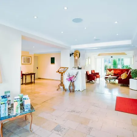 Szálloda Alpha Hermann Von Salza