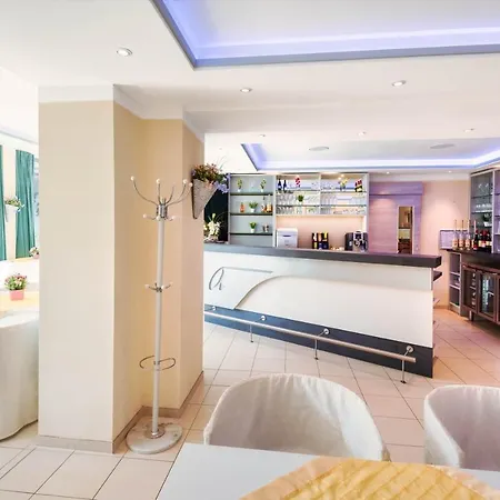 Alpha Hermann Von Salza 3*