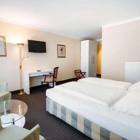 Hotel Alpha Hermann Von Salza