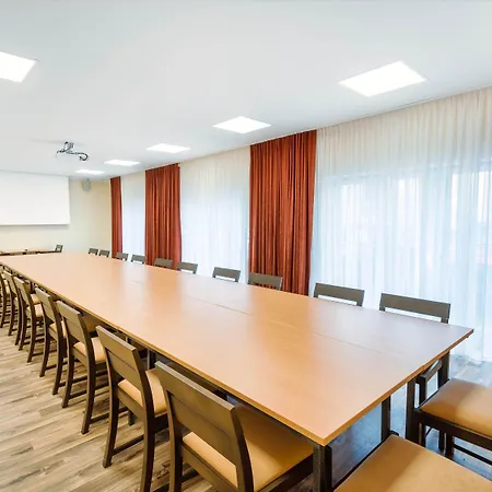 酒店 Alpha Hermann Von Salza 巴特朗根萨尔察