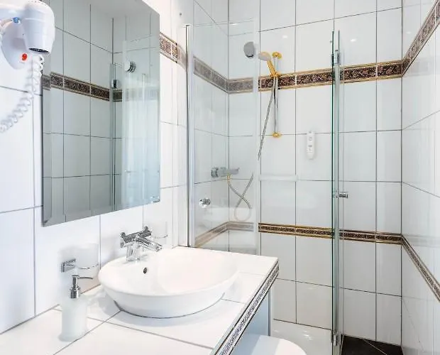 Hotel Alpha Hermann Von Salza 3*